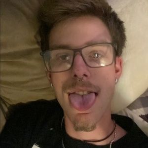 Meet your Posher, Seth